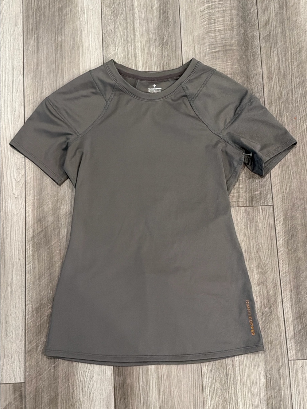 Tommie Copper Performance Short Sleeve Tee in Charcoal